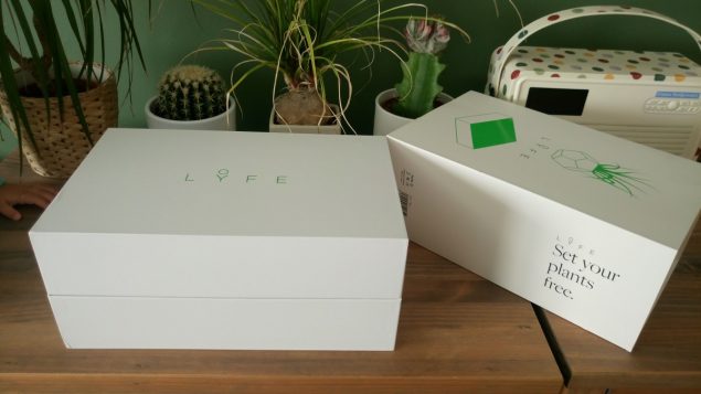 Lyfe Levitating plant pot unboxing 